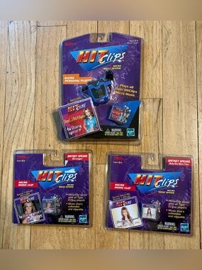 vintage 00 NIP set Britney Spears hit Clips Blue Micro player w/(2) music clips